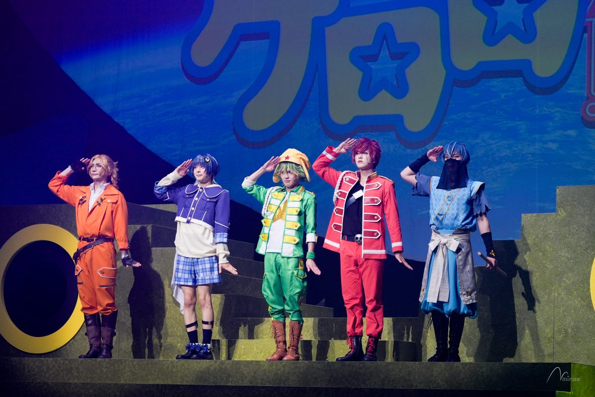 【ゲネプロレポート】歌って踊って侵略せよ！ペコポン侵略ミュージカル『ケロロ軍曹』をレポート！オフィシャルキャストコメントも掲載(写真10枚)