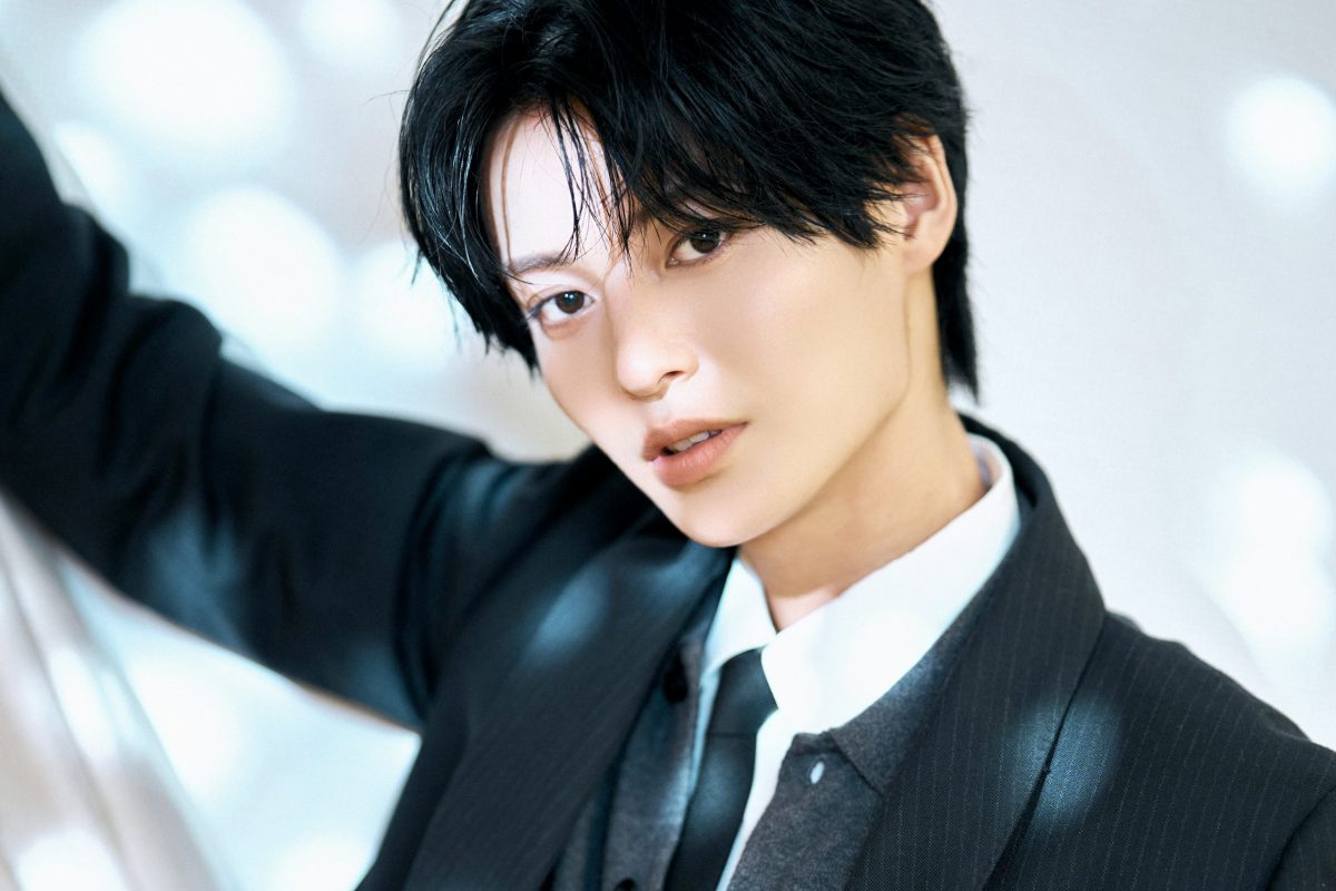 【前編】冬野心央　インタビュー　1st写真集『Butterfly』｜「これまでの自分を壊し、世界へ羽ばたきたい」――極寒のロケで見せた新境地